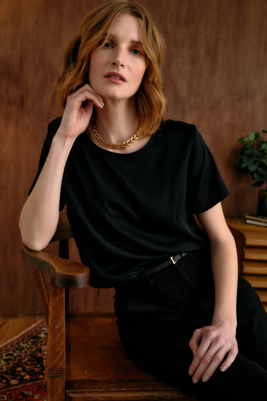 The Hannah Silk Tee Black