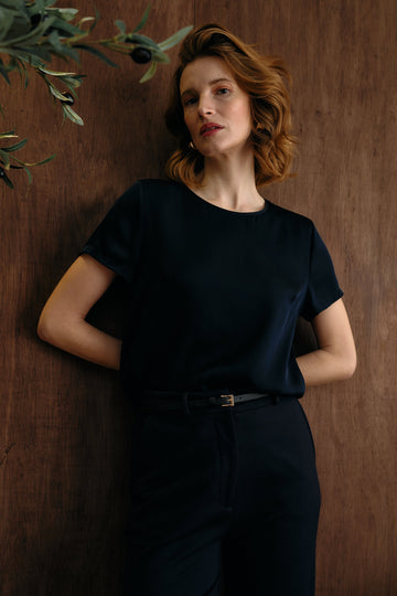 The Hannah Silk Tee Navy