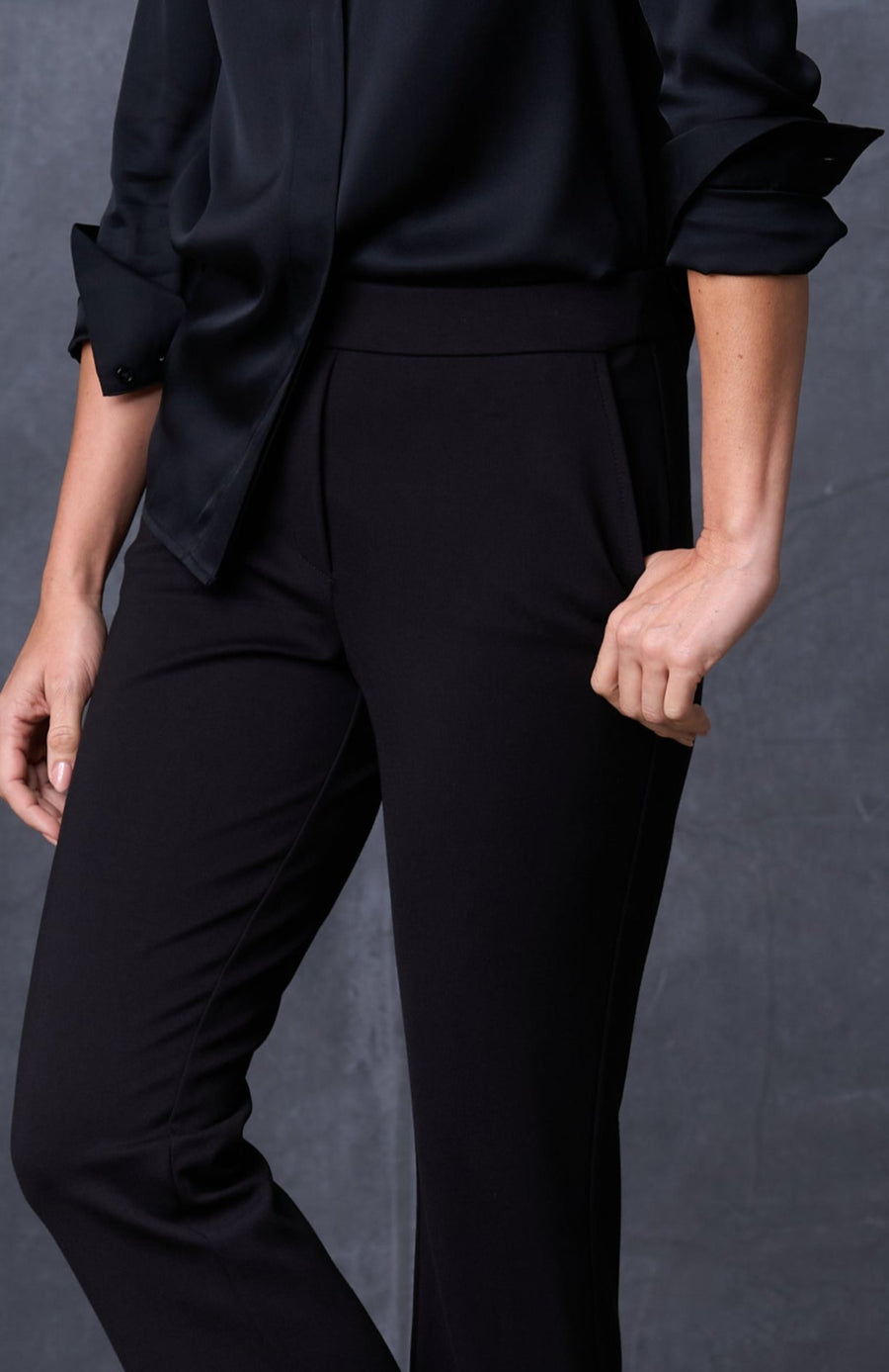 The Dolly Flare Pant Black