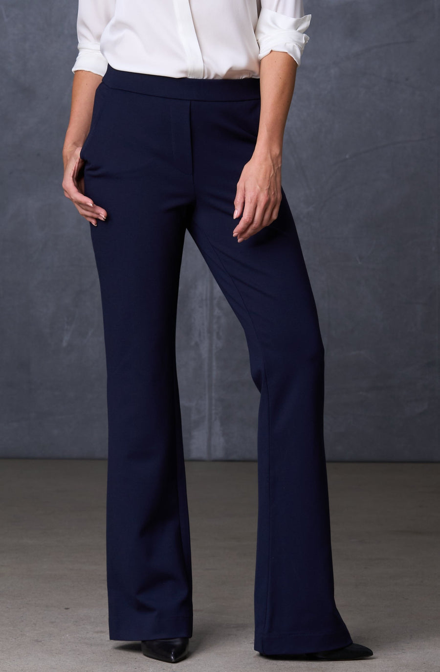 The Dolly Flare Pant Navy