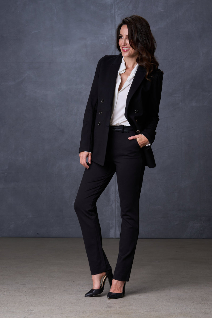 The Dominique Blazer Black